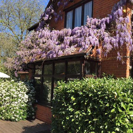 The Casa Hotel, Sure Hotel Collection By Best Western Yateley Eksteriør billede