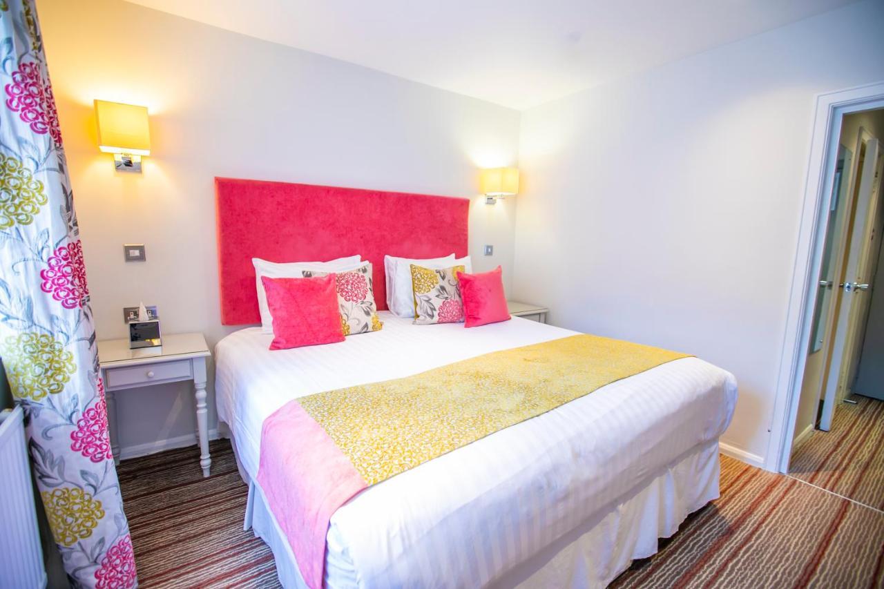The Casa Hotel, Sure Hotel Collection By Best Western Yateley Eksteriør billede
