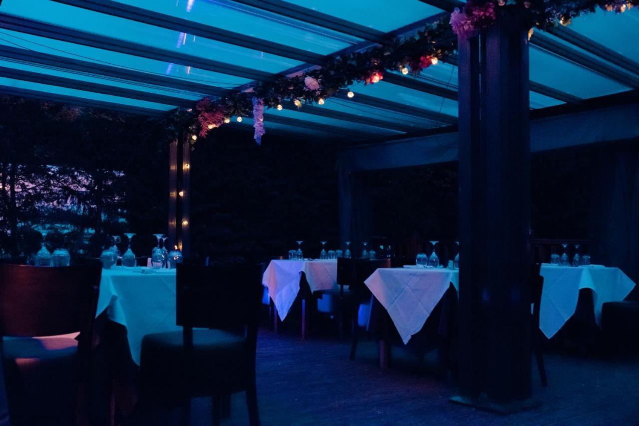 The Casa Hotel, Sure Hotel Collection By Best Western Yateley Eksteriør billede